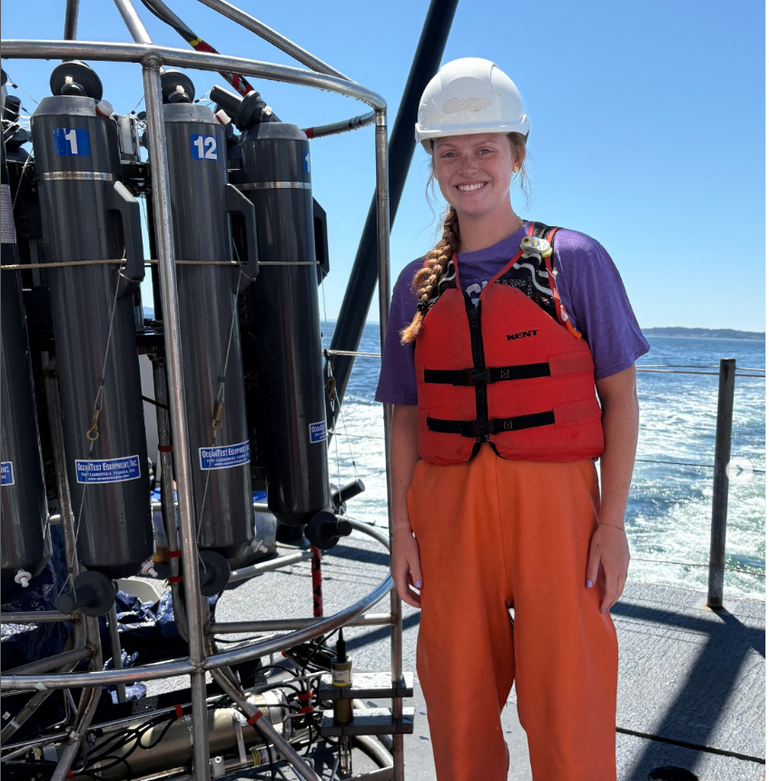 Summer intern participated on WOAC cruise